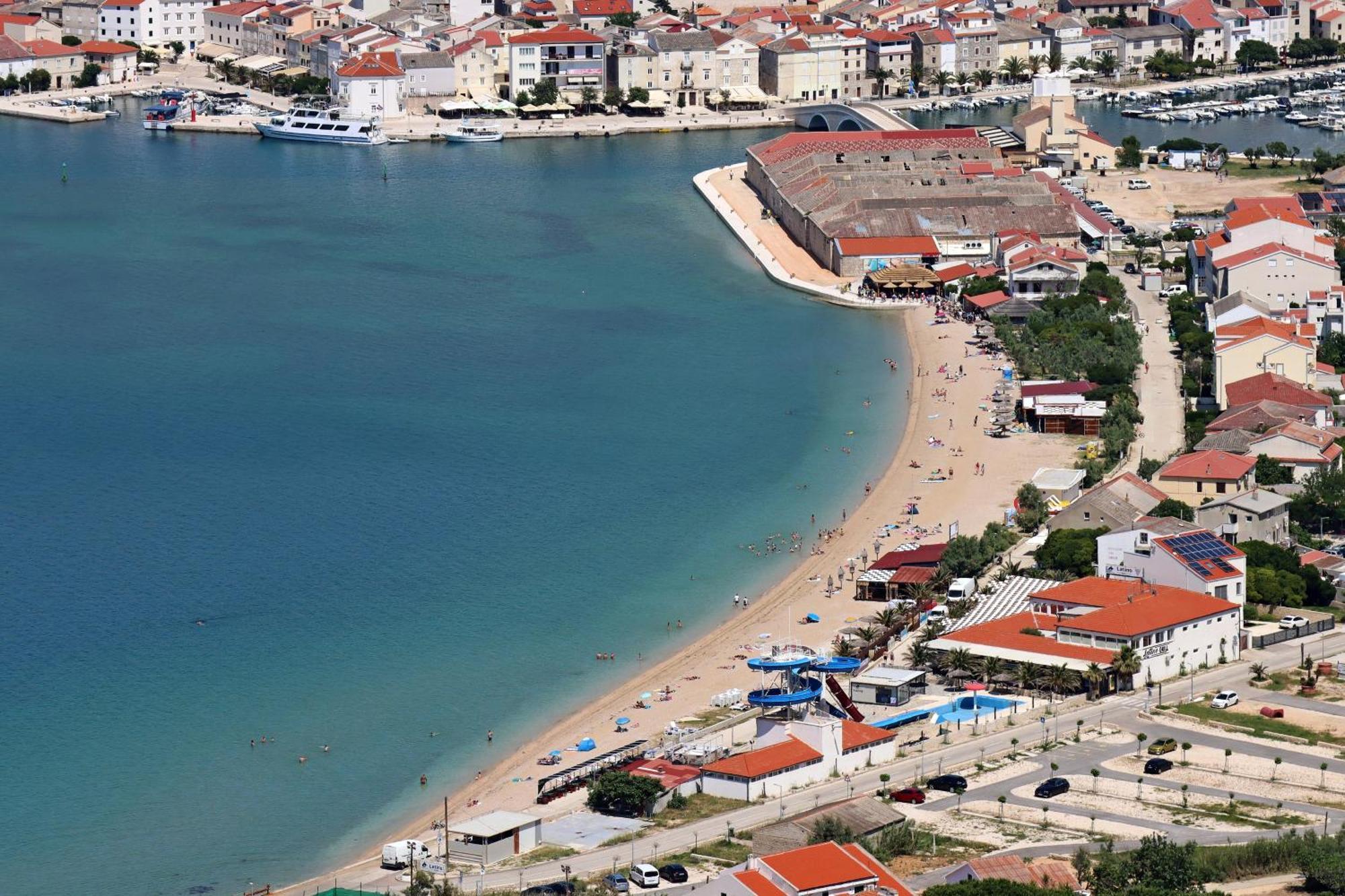 Apartments By The Sea Pag - 11778 Pag Town Exterior photo